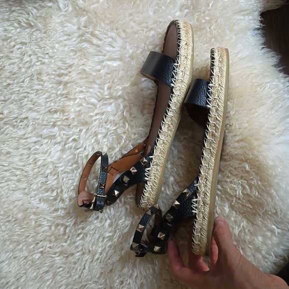 Valentino Garavani Black Espadrilles - Picture 7 of 11